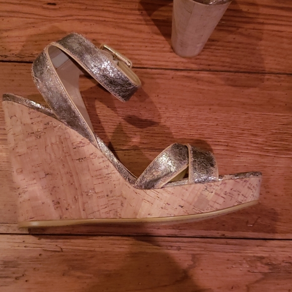 Stuart Weitzman Platform Sandals - Picture 3 of 5